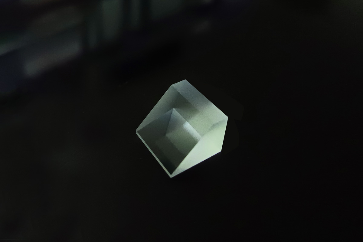 High-Damage-Threshold Coating and Optics